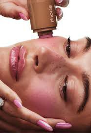 تصویر رژگونه رود Rhode - Piggy Rhode pocket blush