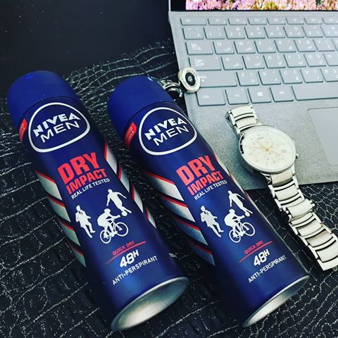 اسپری بدن نیوا Dry Impact