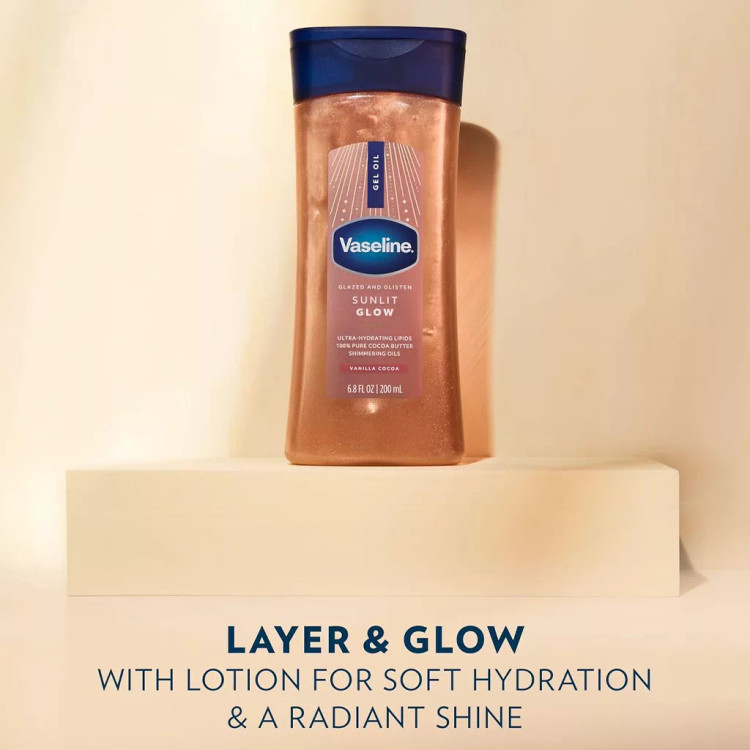 روغن بدن شاین دار وازلین SUNLIT GLOW رایحه Vanilla cocoa